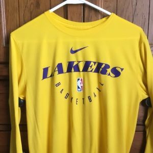 Dri-Fit, men’s medium, long sleeve, NBA Lakers